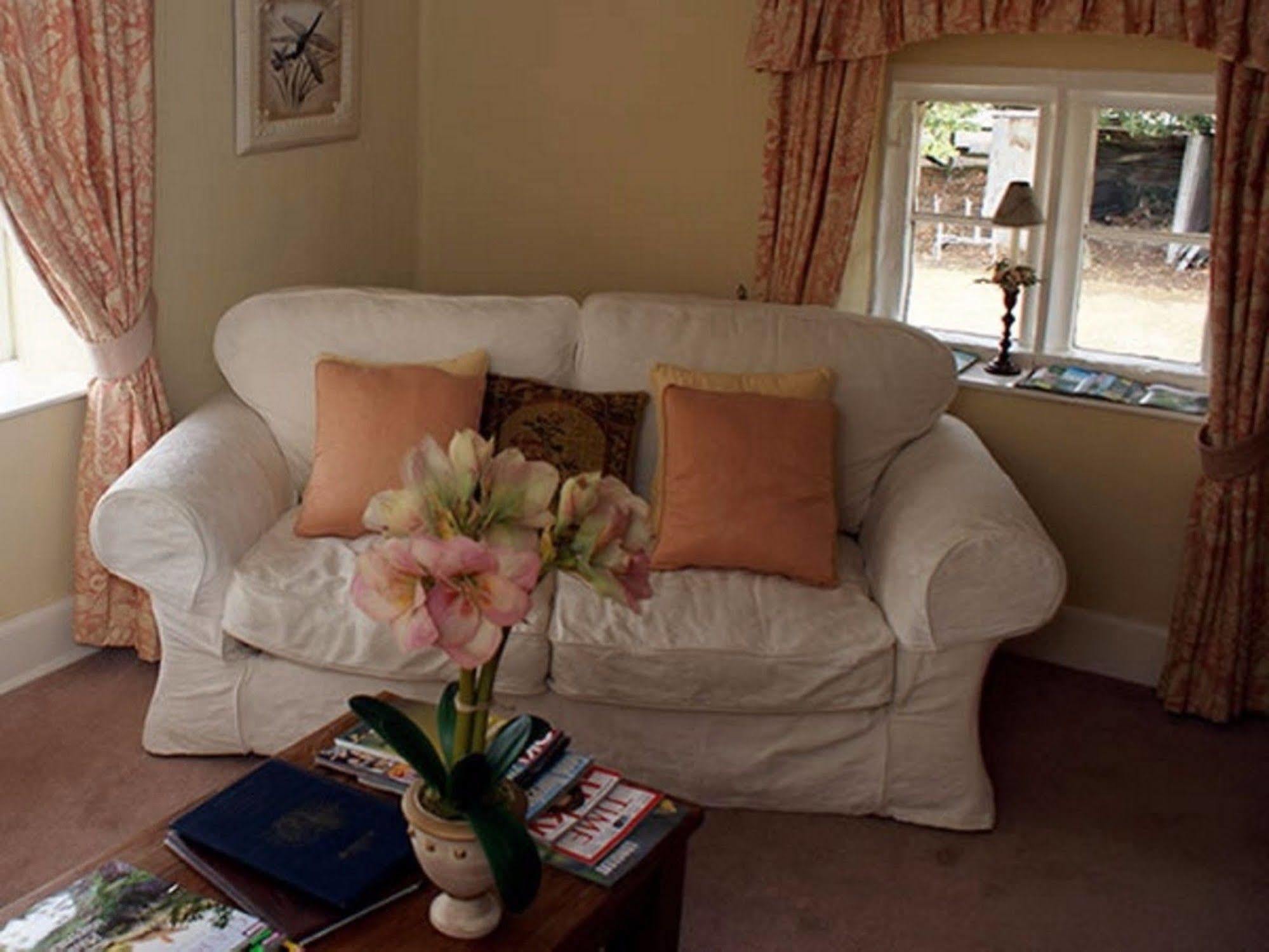 Bed and Breakfast Cary Fitzpaine House Babcary Esterno foto